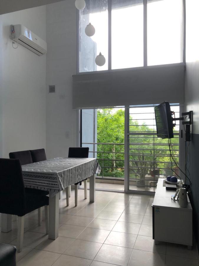 EL DEPTO tipo duplex pleno centro Monte Grande Exterior foto